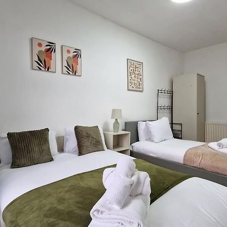 2 Bedroom Apartment Near Station London Eksteriør billede