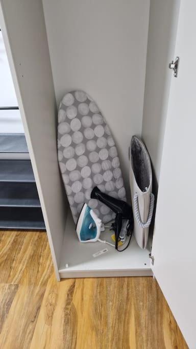2 Bedroom Apartment Near Station London Eksteriør billede